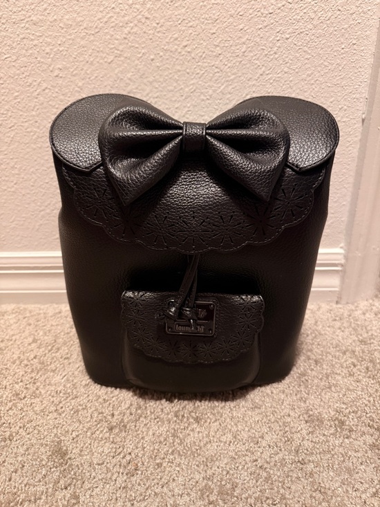 Loungefly Handbags - Loungefly Disney Minnie Mouse Pebble Textured Black Mini Backpack NWT